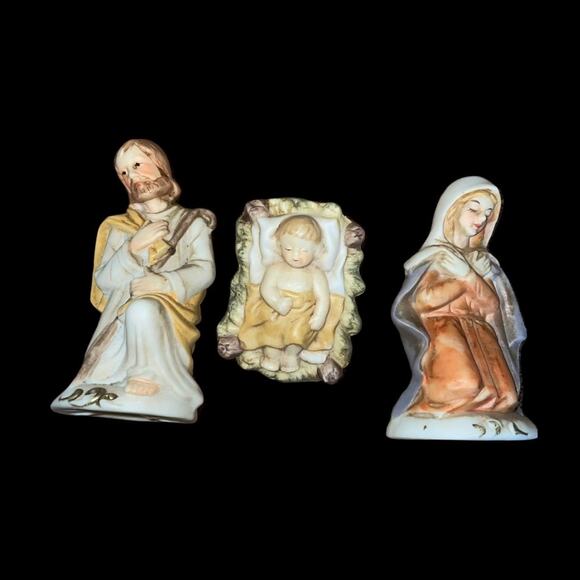 Vintage Nativity Set OCI Omnibus 3 piece Mary Joseph and baby Jesus Christmas - Picture 2 of 10